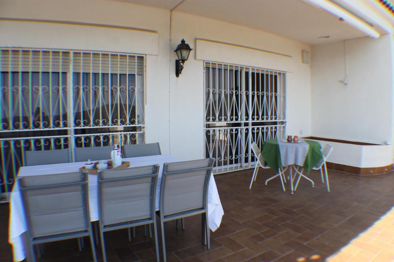 Agi Cibeles Villa Roses